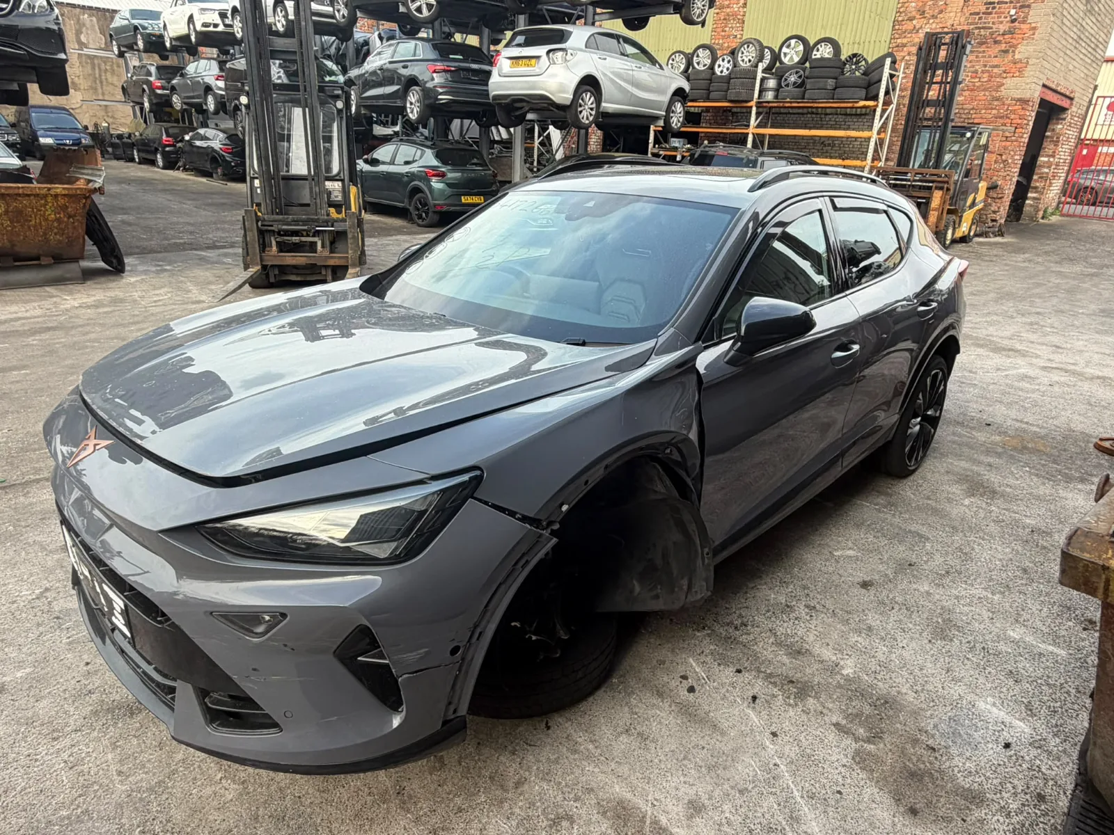 2024 Cupra Formentor VZ2 TSi 4Drive Semi-Auto 2.0, photo 3