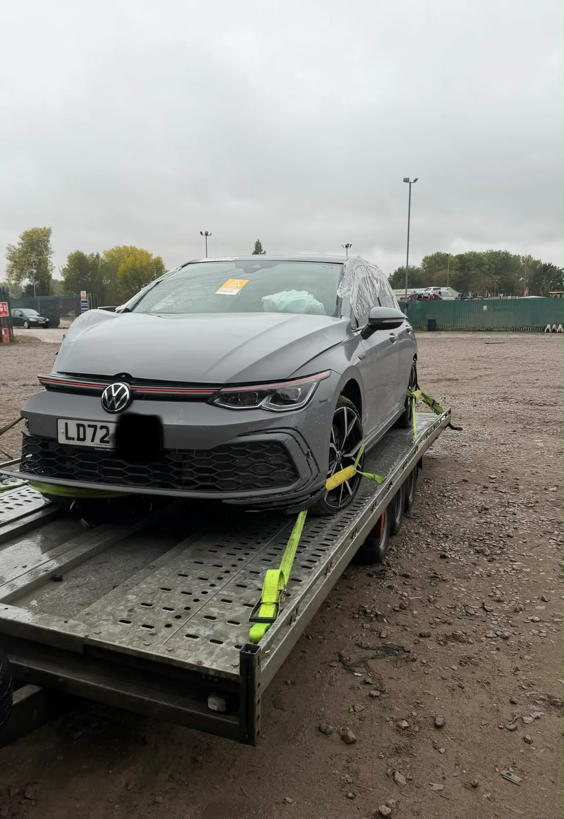 2022 VW Golf GTi TSi Semi-Auto 2.0, photo 3